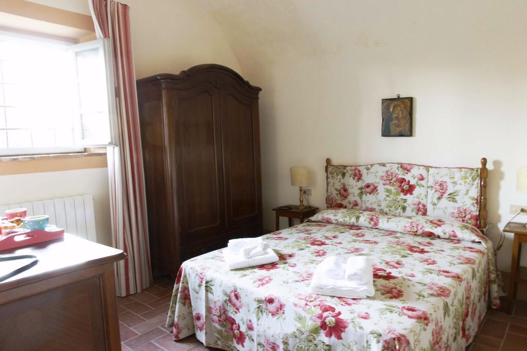 Agriturismo La Volta Villa Cascina Habitación foto